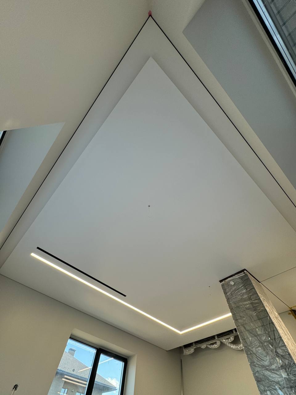 Тканевый натяжной потолок 1