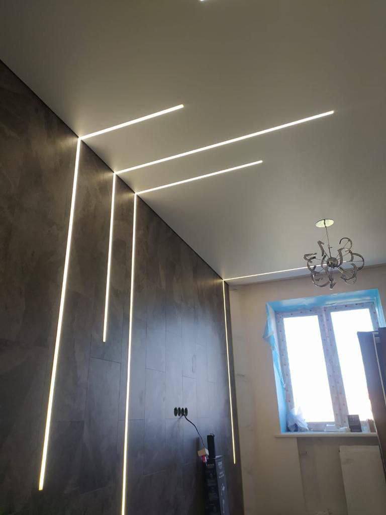 Бесщелевой натяжной потолок 1